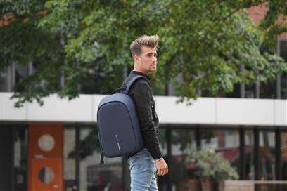 XD Design BOBBY HERO Anti-theft Backpack in rPET navy blue