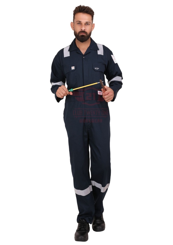 IFR Pro Max Coverall
Color: Navy Blue
Fabric: 93% m-Aramid,
5% p-Aramid, 2% AS
GSM: 150